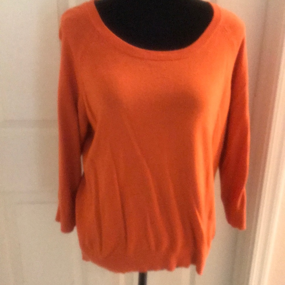 Ladies sweater